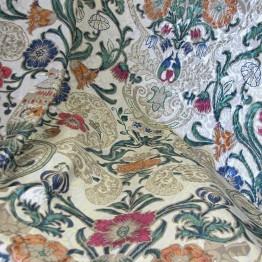 Ткань Watts / Langton on Holbein - Smokey Cream Silk